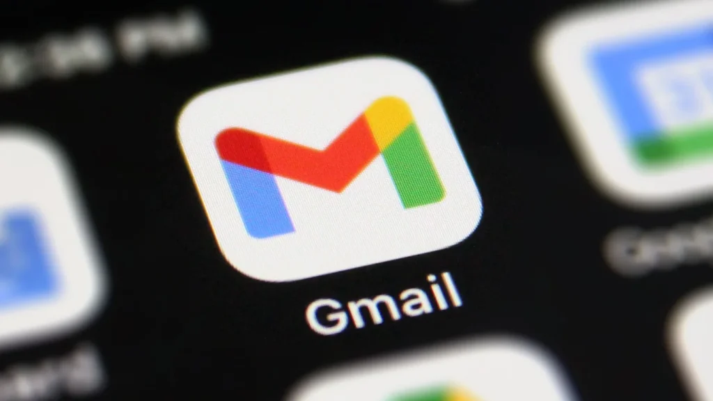 Gmail có gửi trực tiếp Folder được không?